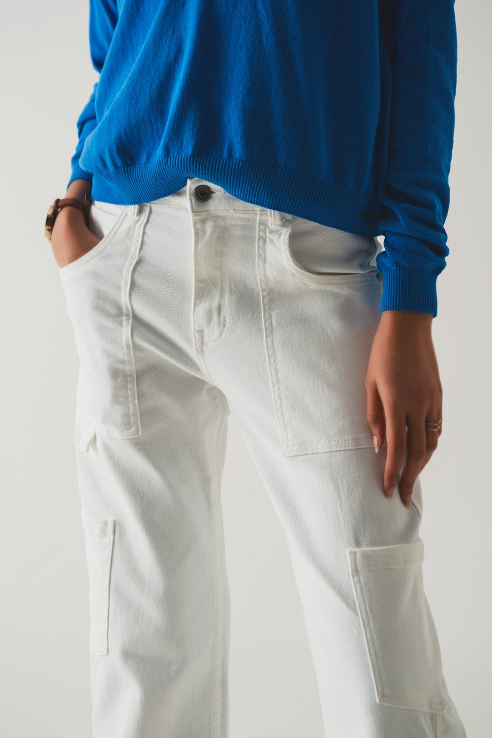 Pantalones cargo en blanco