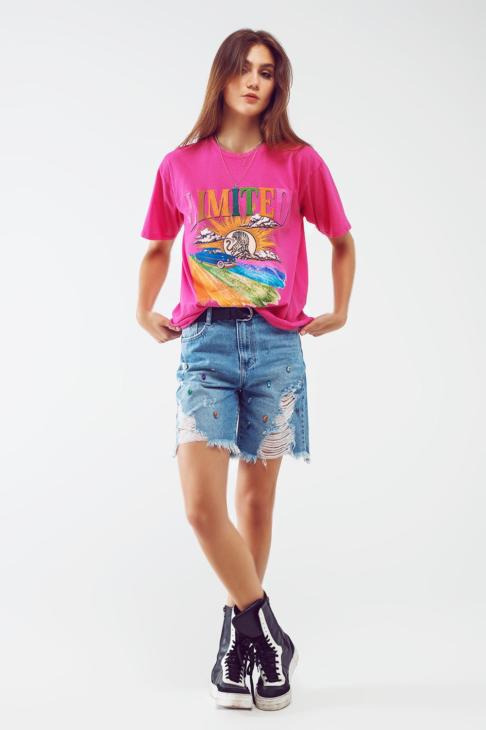 Camiseta con estampado gráfico limitado en Fucsia