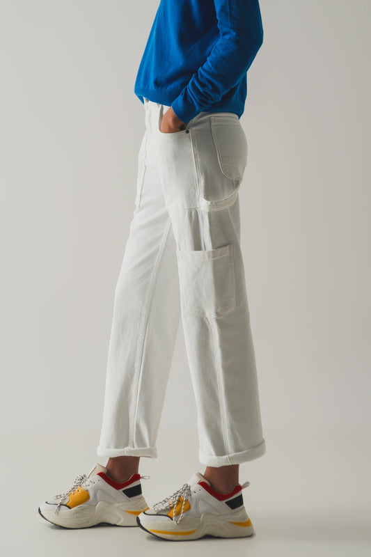 Q2 Pantalones cargo en blanco