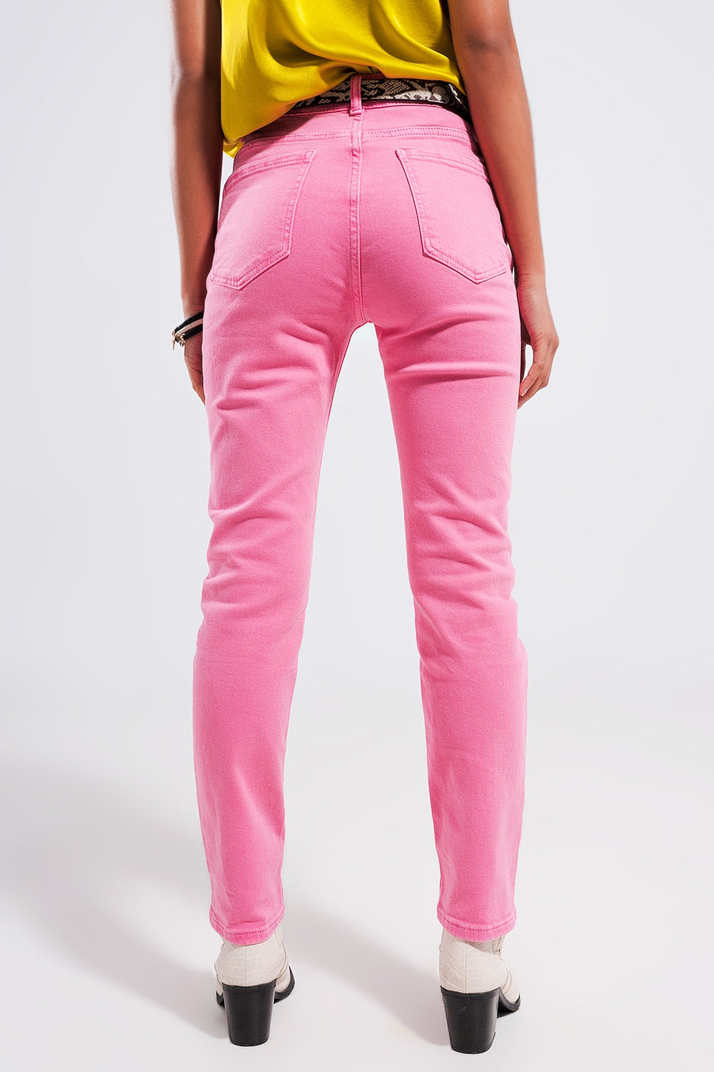Vaqueros rosa de corte pitillo de algodón elastico